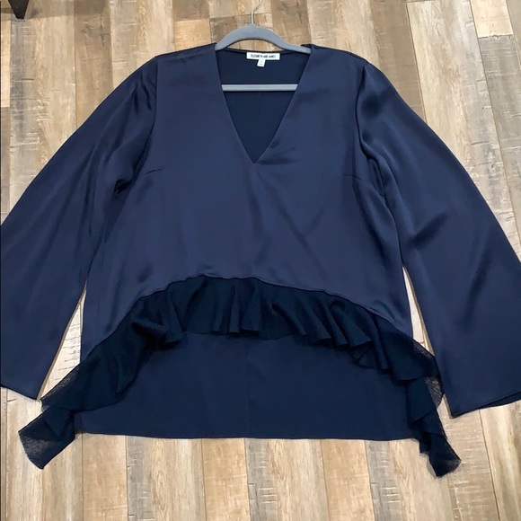 Elizabeth And James silky navy high low blouse LG - Picture 2 of 10